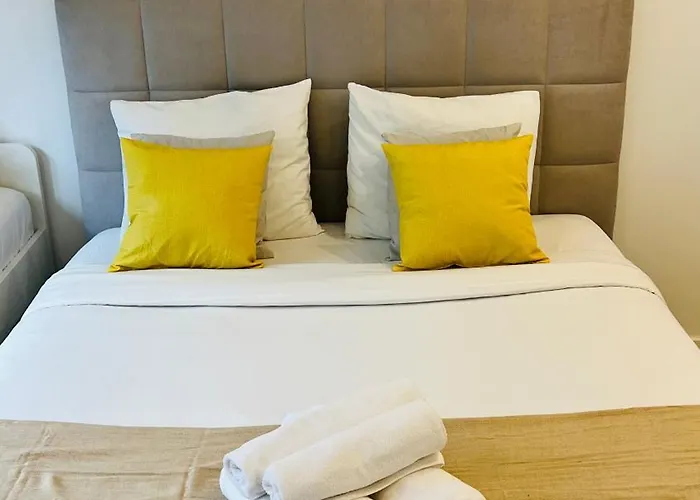 - Marques De Pombal * Lisboa