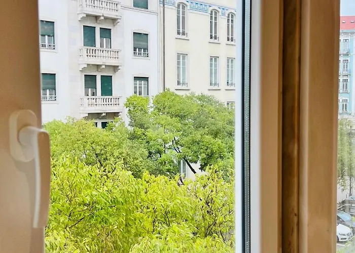 - Marques De Pombal * Lisboa